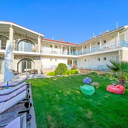 Gonulhan Hotel Alaçatı